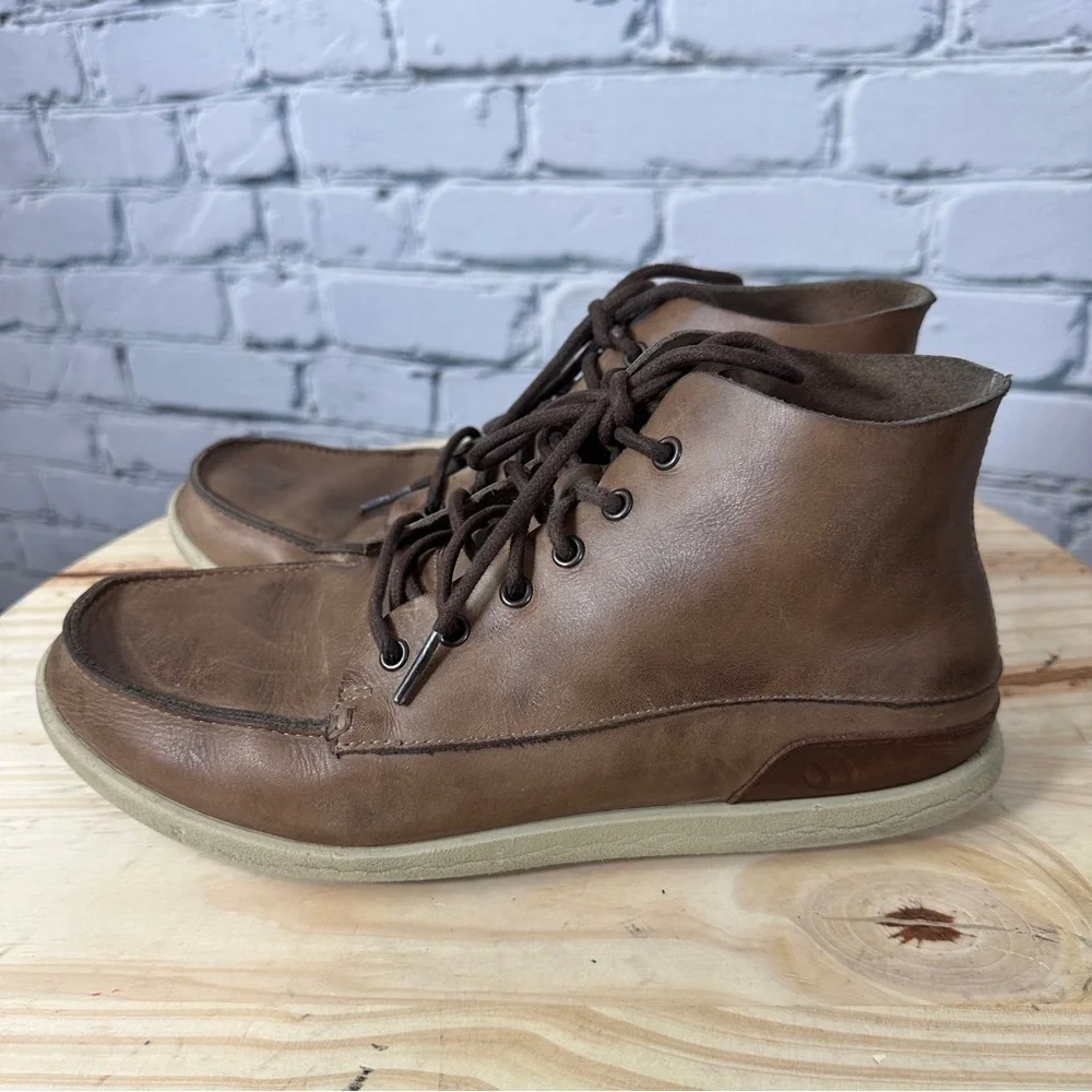 OluKai Men's Nalukai Chukka Ankle Boots Leather Sz US M9 EUR 42 Brown Lace Up
